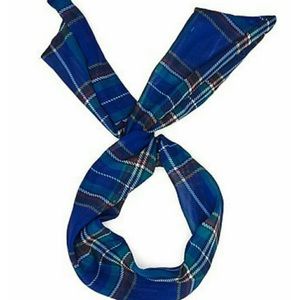 AA Plaid Twist Scarf